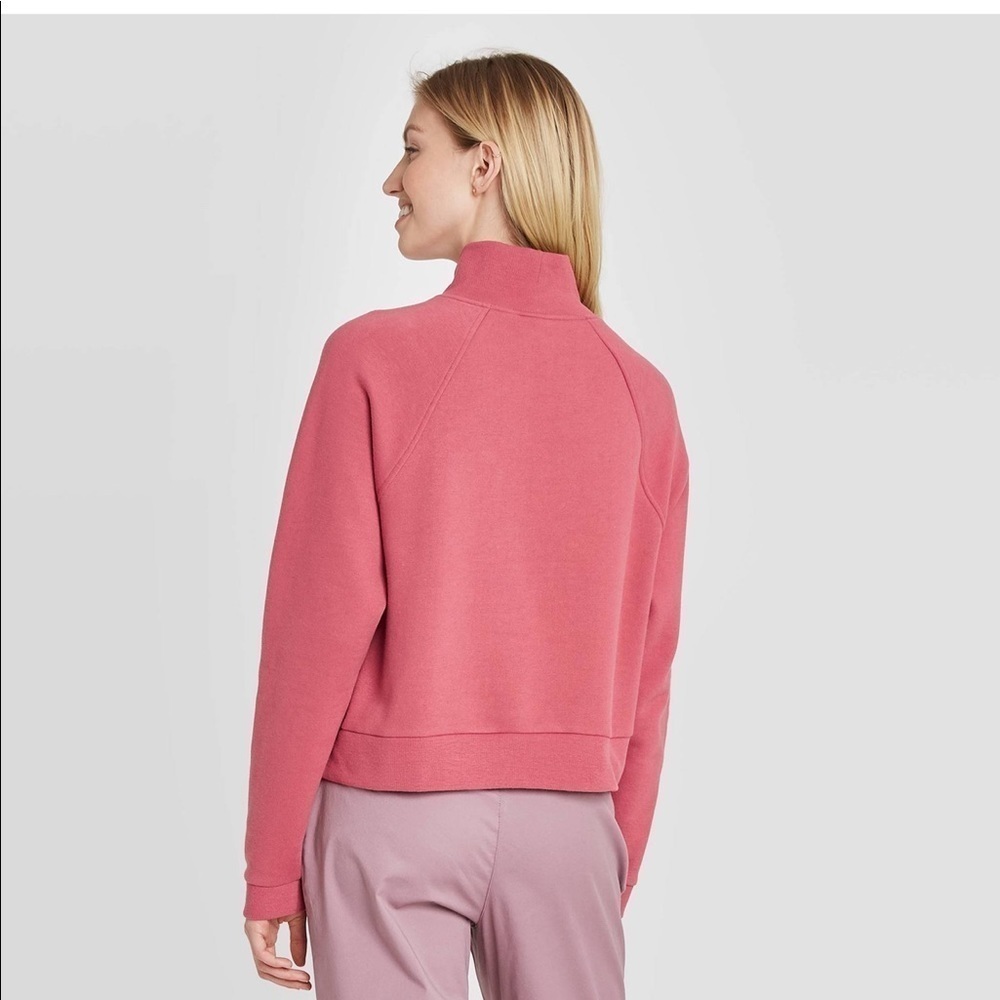 A new day pink pullover - Picture 2 of 6